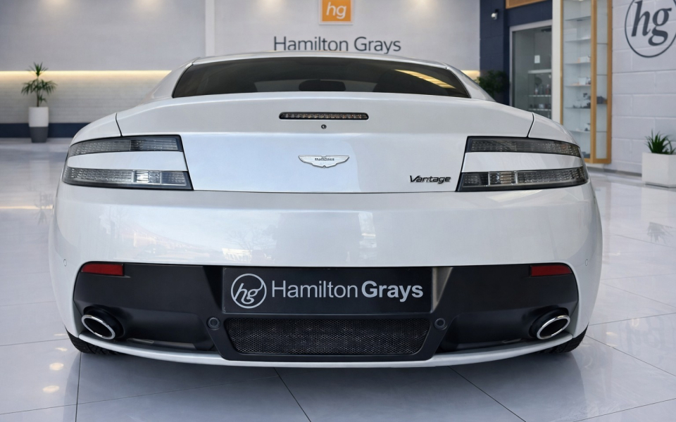 Aston Martin V8 Vantage Coupe Black #5