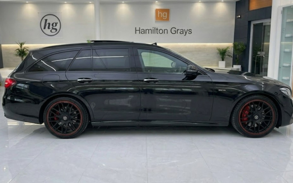 Mercedes-Benz E Class Diesel Black #3