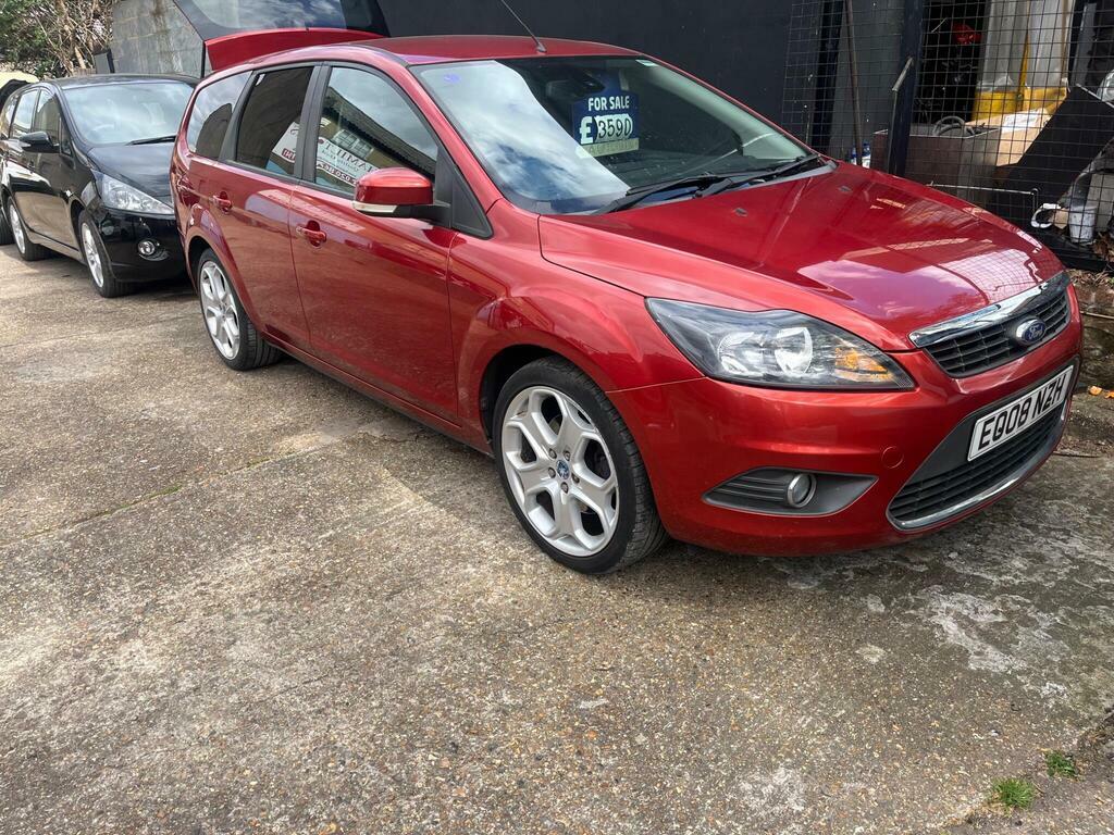 Ford Focus 2.0 Titanium Orange