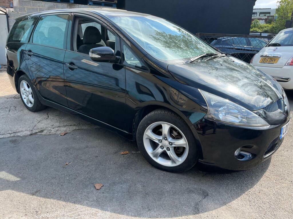 Mitsubishi Grandis Equippe Silver #2