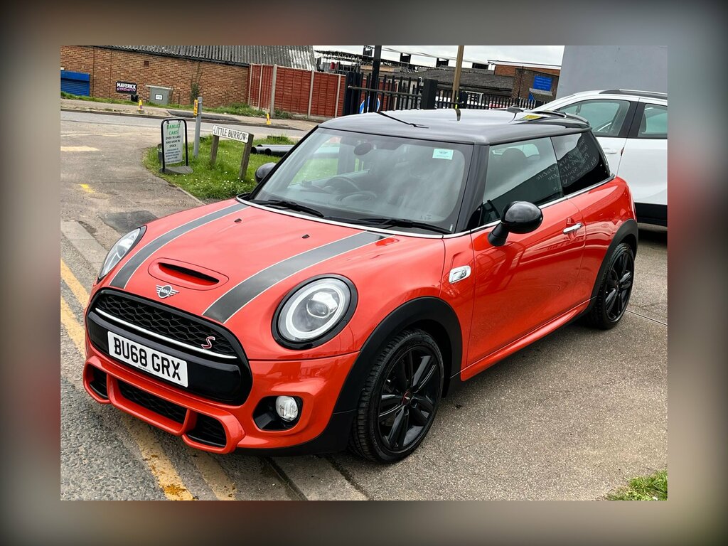Mini Hatch 2.0 Cooper S Hatchback Euro 6 S BU68GRX Orange #3