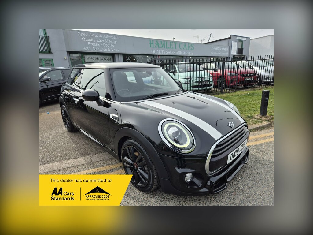 Mini Hatch 1.5 Cooper Hatchback Euro 6 Ss Black