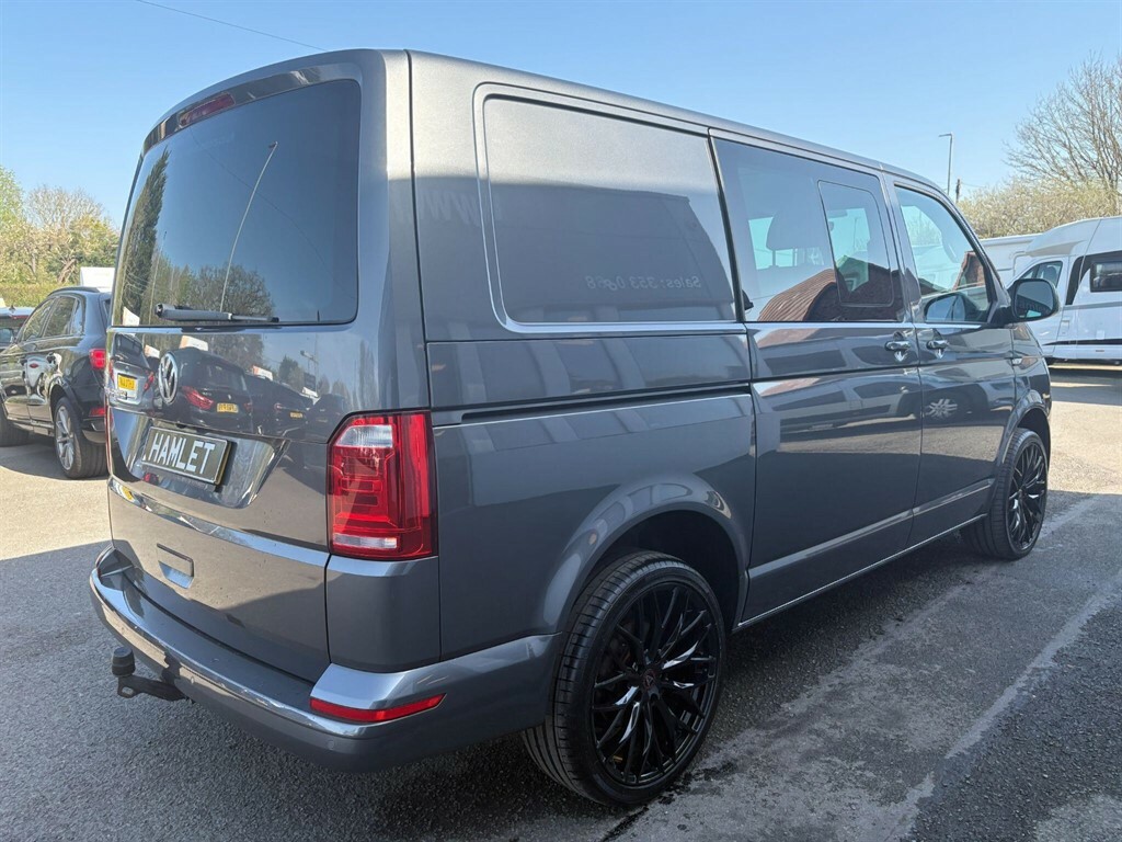 Volkswagen Transporter 2.0 L 2.0 Bitdi T32 Bluemotion Tech Highline Kombi YB18CFF Grey #4