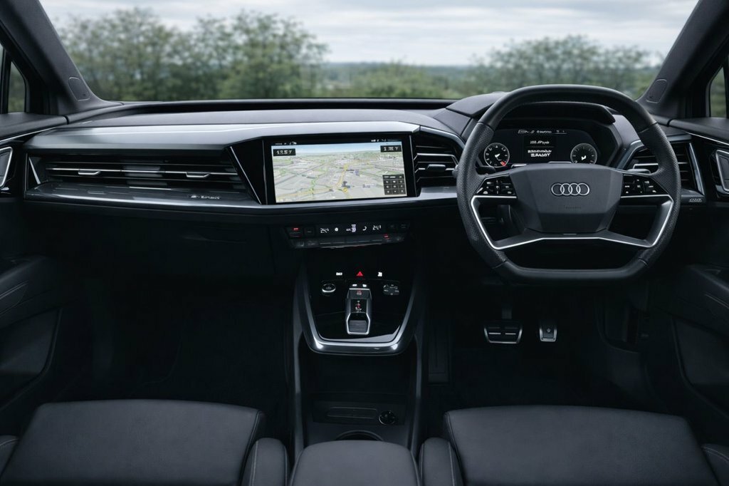 Audi Q4 E Tron Suv MM73OYU Black #6