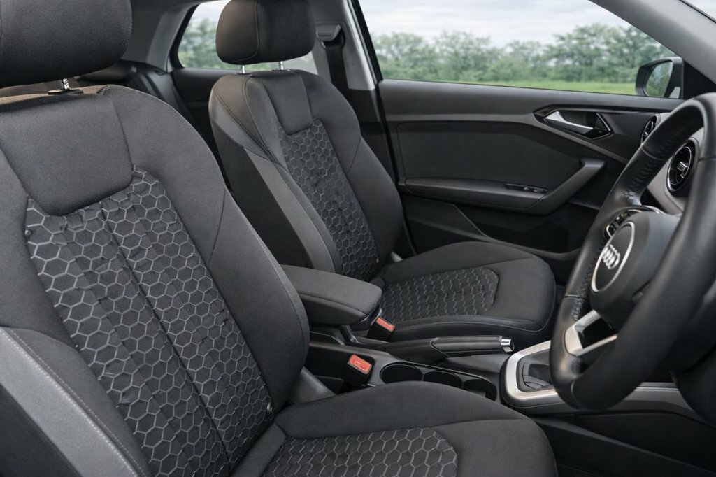 Audi A1 1L Sport RE22HBN Grey #5