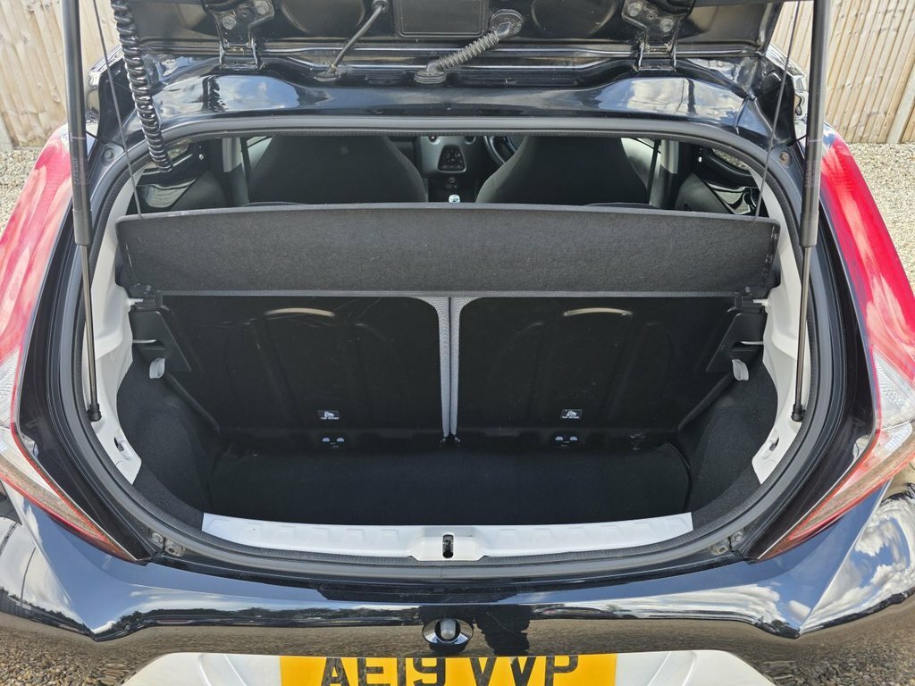 Toyota Aygo 1L X-trend AE19VVP Black #4