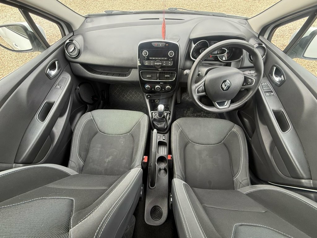 Renault Clio 0.9L Play EY68SWN White #6