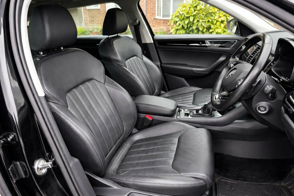 Skoda Kodiaq 2L Laurin Klement GK21NCC Black #4