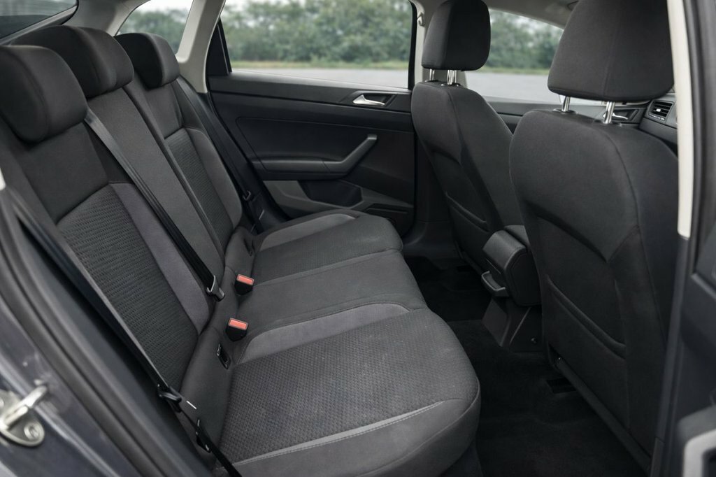 Volkswagen Taigo 1L Life RO23ZFN Grey #4