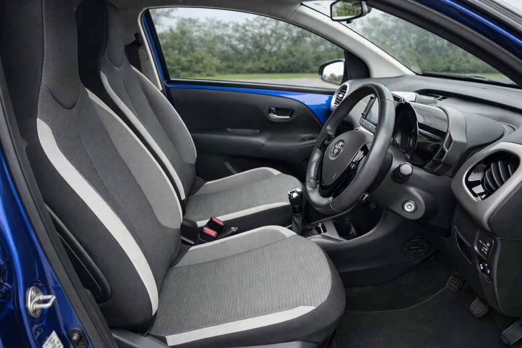 Toyota Aygo 1L X-trend LM71NHO Blue #5