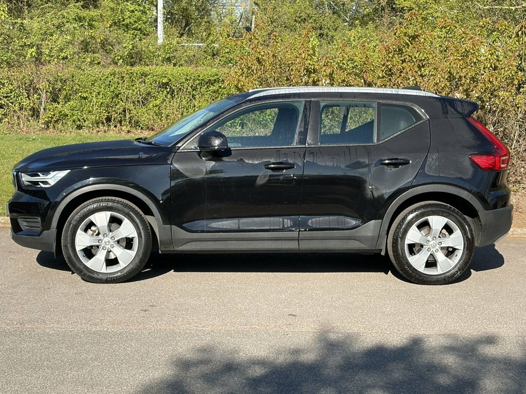 Volvo XC40 1.5L Momentum YY20GZA Black #5