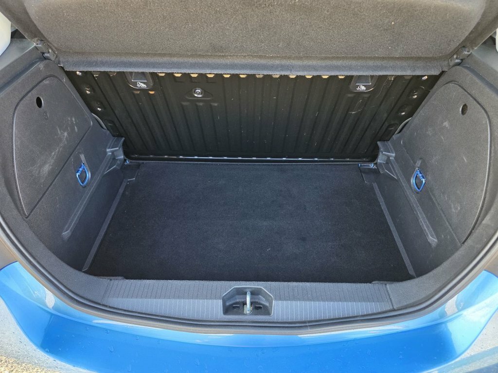 Vauxhall Corsa 1.4L Griffin DP69YGV Blue #4