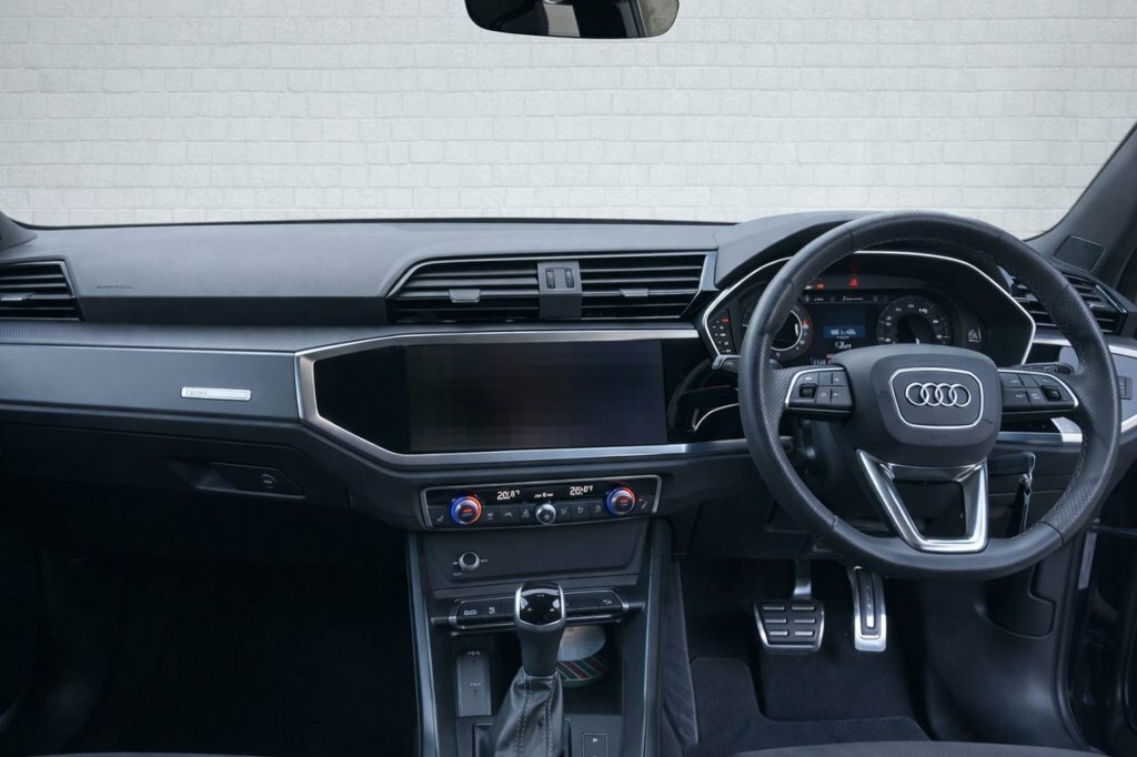 Audi Q3 1.5L S Line OW71EEO Blue #4
