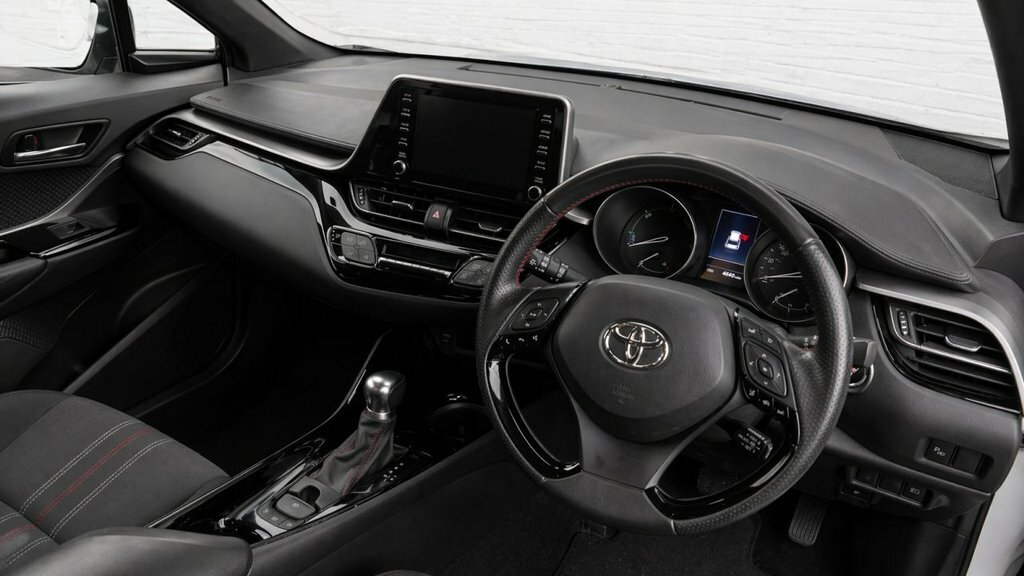 Toyota C-Hr 2L Gr Sport LM21ADU White #4