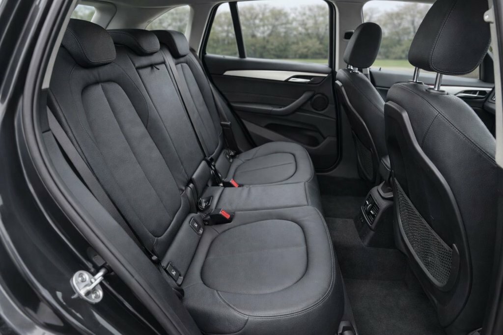 BMW X1 2L Xline ST71OGP Black #6