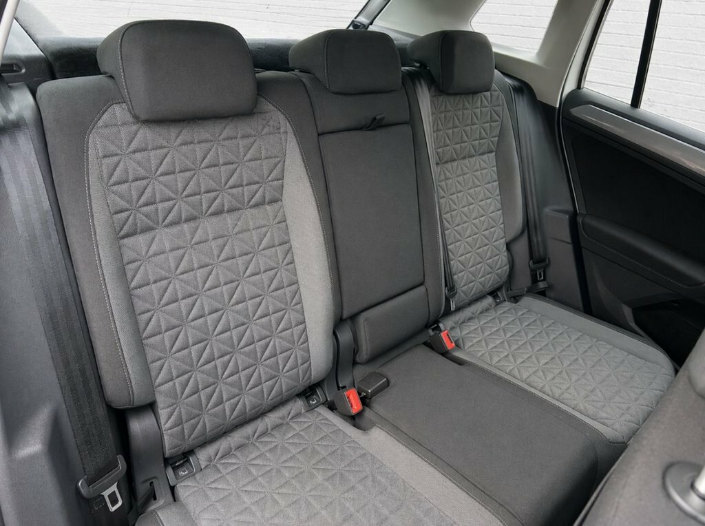 Volkswagen Tiguan 1.5L Life YO22RZJ White #6