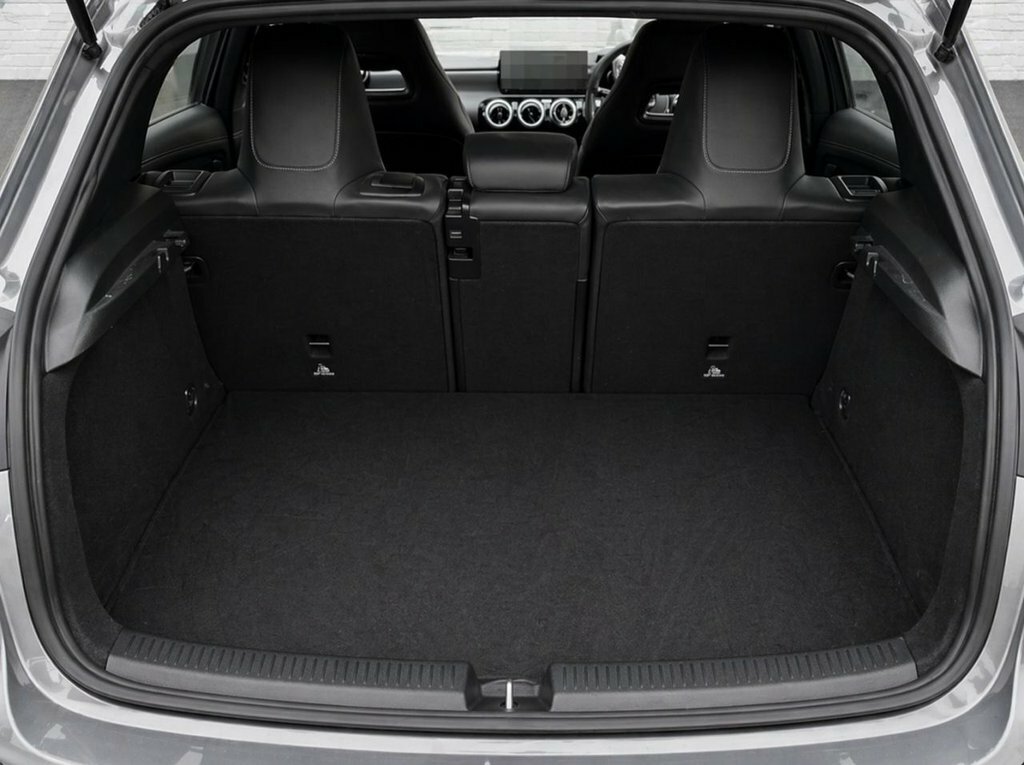 Mercedes-Benz A Class 1.3L Amg Line Edition FJ71VFC Grey #5