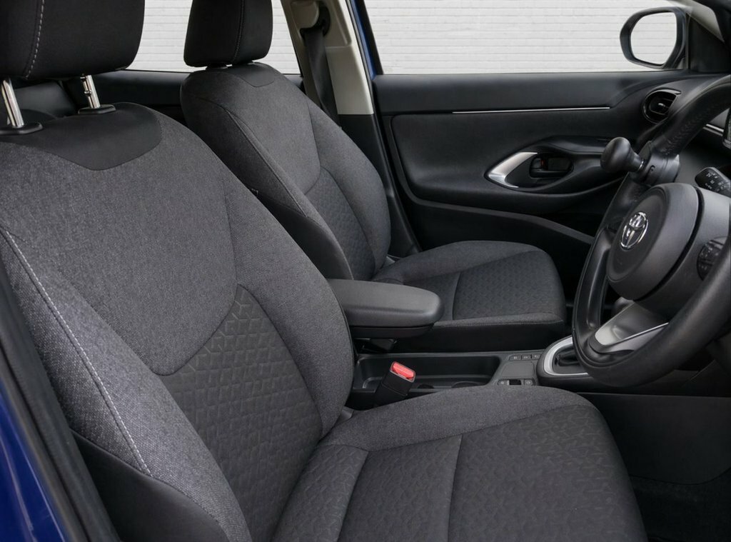 Toyota Yaris Cross 1.5L Design EX71KVK Blue #5