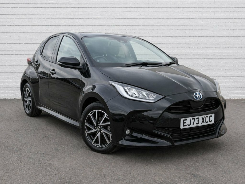 Toyota Yaris 1.5L Design Black