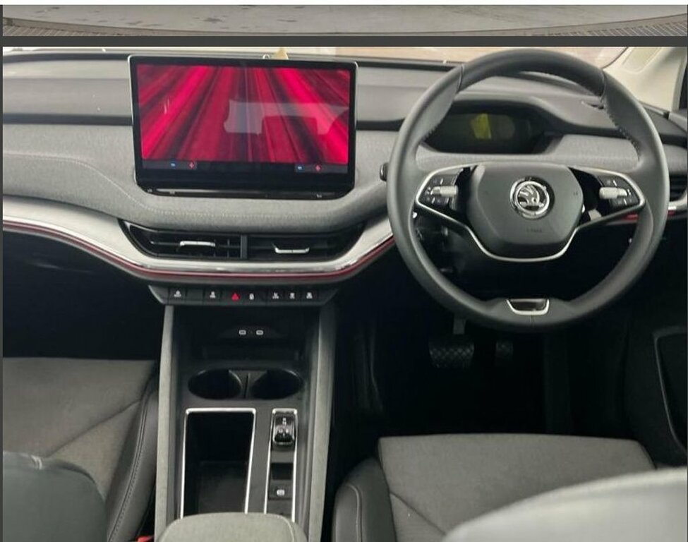 Skoda ENYAQ Suv MD74EPZ Black #4