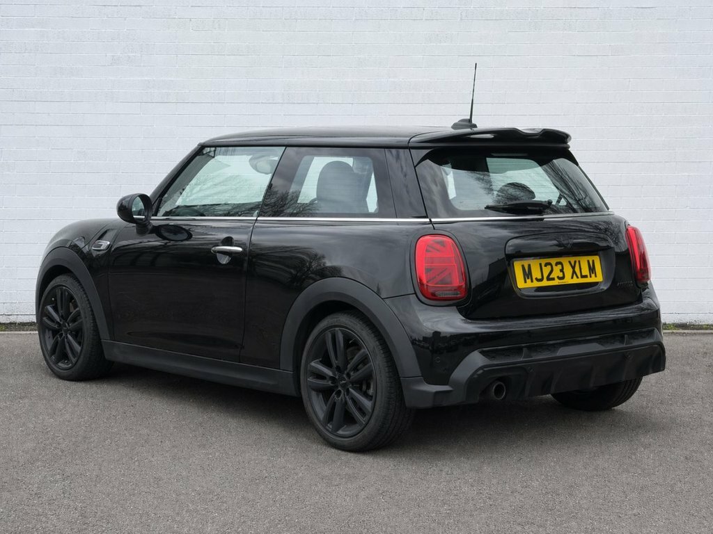 Mini Hatch 1.5L Cooper Sport MJ23XLM Black #2