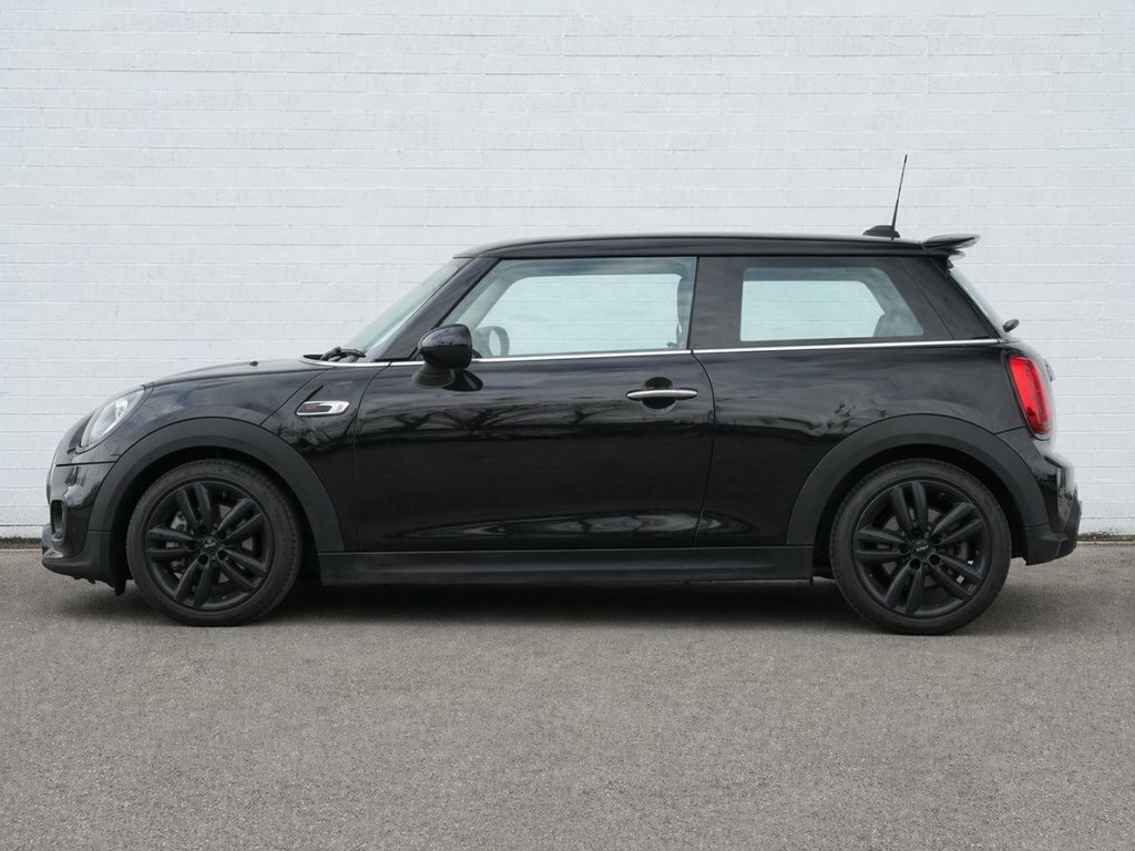 Mini Hatch 1.5L Cooper Sport MJ23XLM Black #3