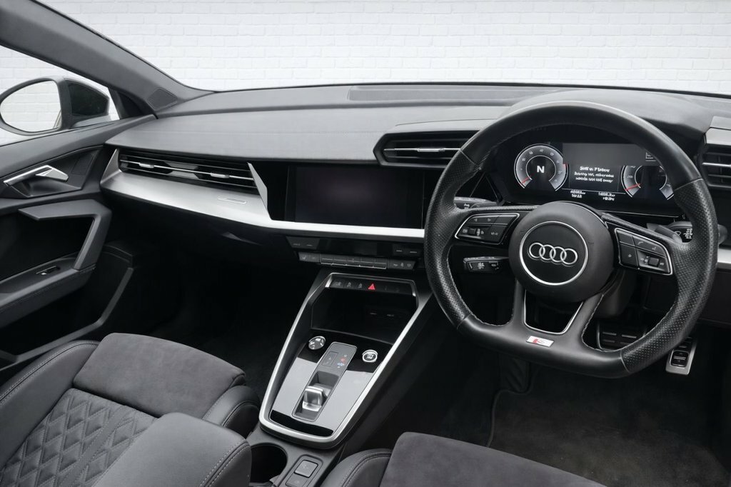 Audi A3 1.5L Edition 1 DE72XFA Black #4
