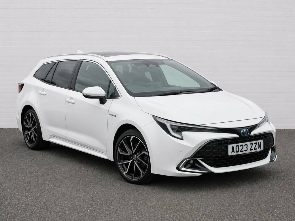 Toyota Corolla 2L Excel White