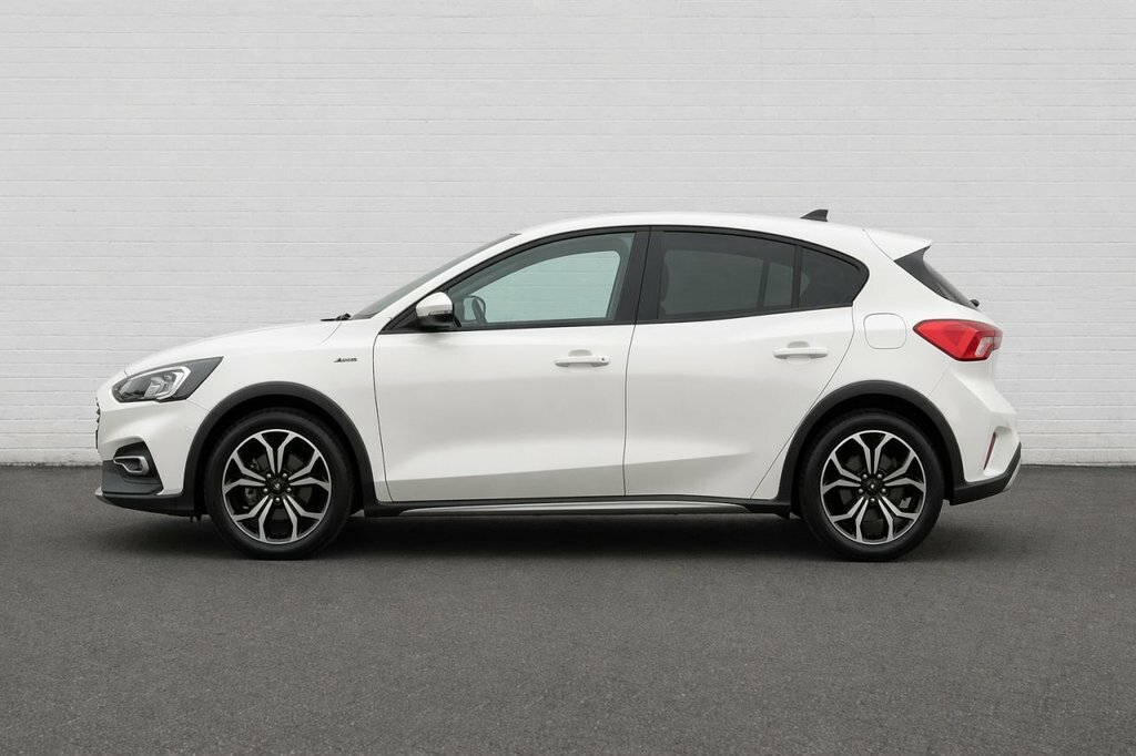 Ford Focus 1L Active X GV20MMK White #3