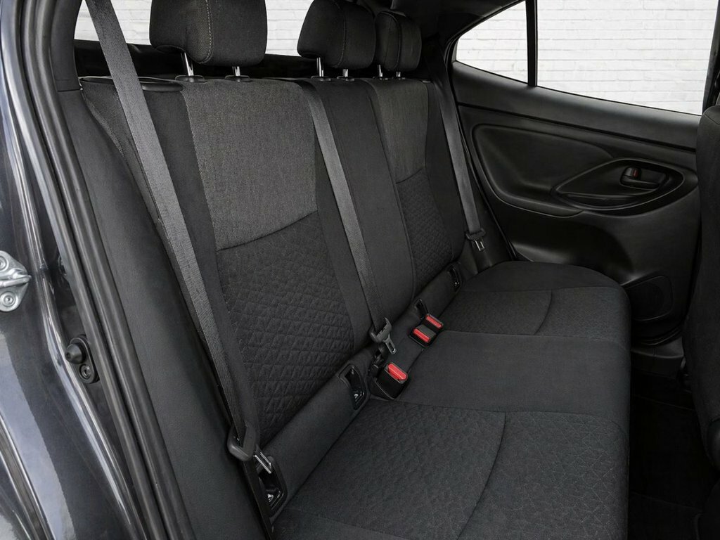 Toyota C-Hr 1.8L Icon KF72VPC Black #6