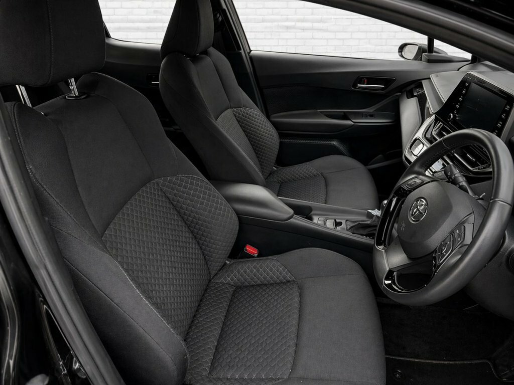 Toyota C-Hr 1.8L Icon KF72VPC Black #5