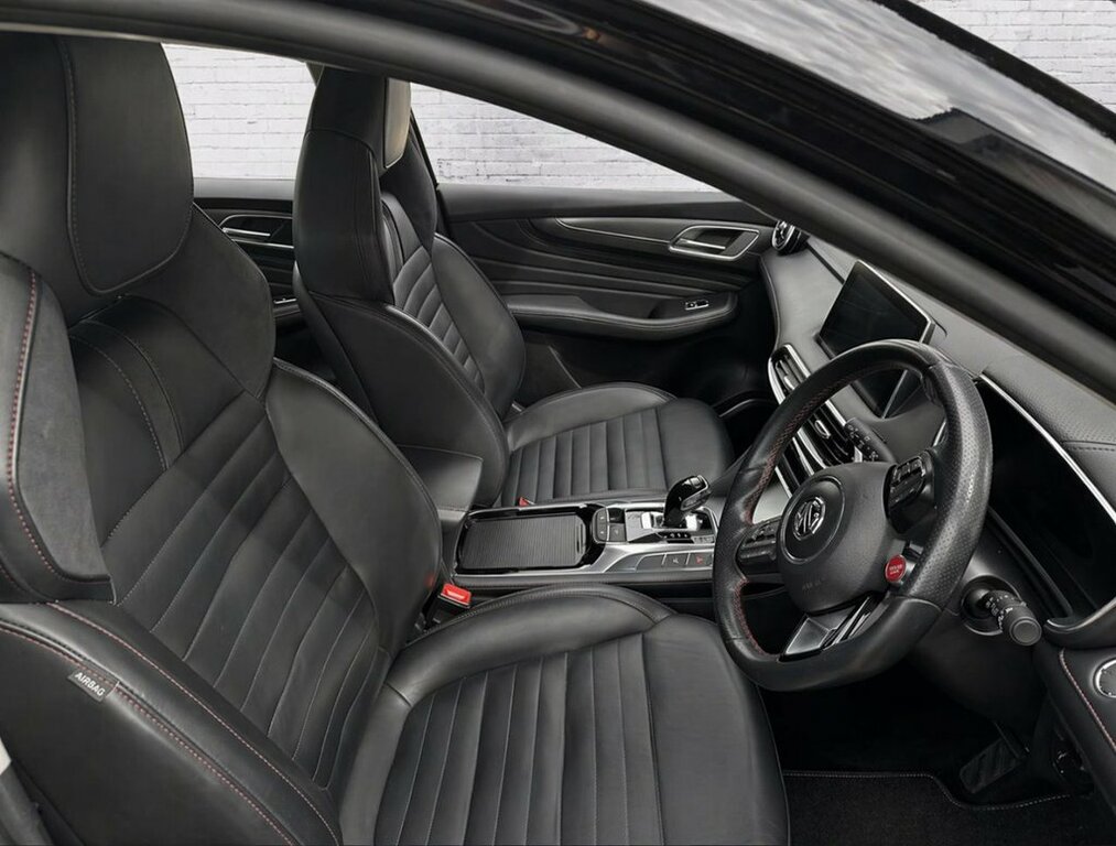 MG HS 1.5L Exclusive LF22VZP Black #5
