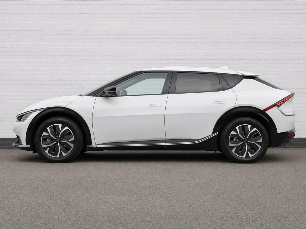 Kia EV6 Hatchback LX22UCC White #3