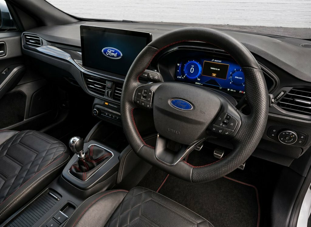 Ford Focus 1L St-line Vignale HX72EEN Silver #4