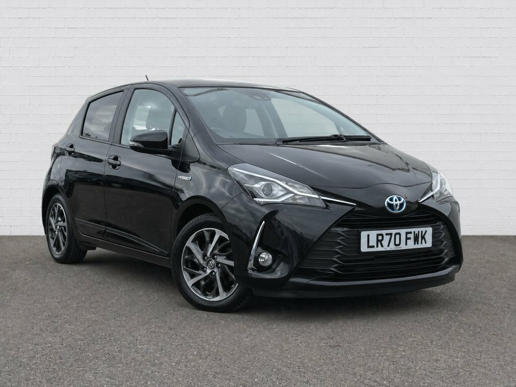 Toyota Yaris 1.5L Y20 Bi-tone Black