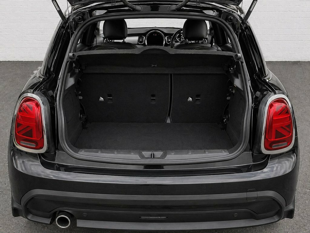 Mini Hatch 1.5L Cooper Exclusive HK73FFU Black #5