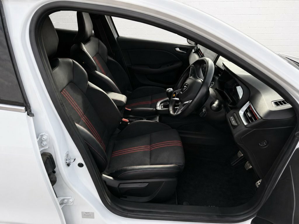 Renault Clio 1L Rs Line YY22UOK White #5