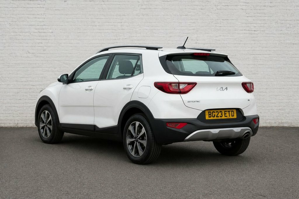 Kia Stonic 1L 2 BG23ETD White #2