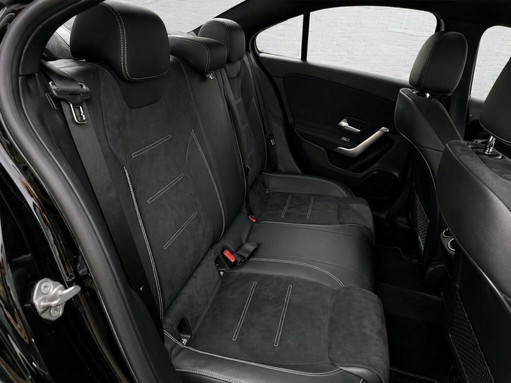 Mercedes-Benz A Class 1.3L Amg Line Edition YP71MDO Black #6