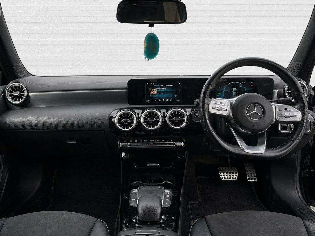 Mercedes-Benz A Class 1.3L Amg Line Edition YP71MDO Black #4