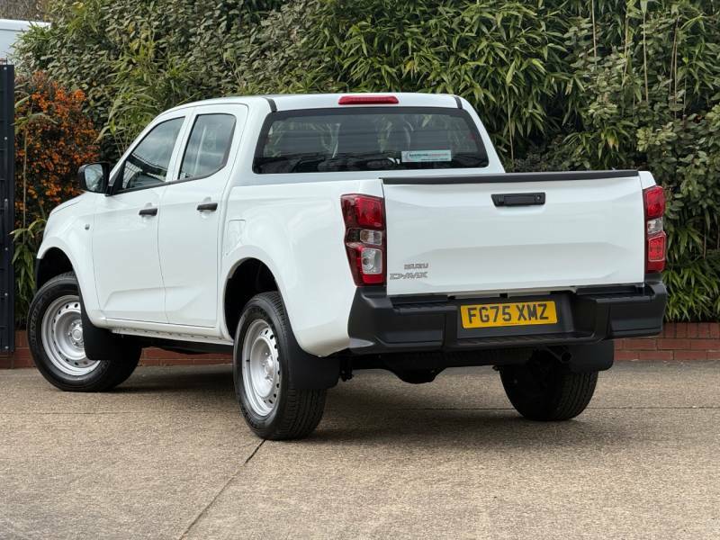 Isuzu D-Max 1.9 Utility Double Cab 4X4 - 2025 75 FG75XMZ White #3