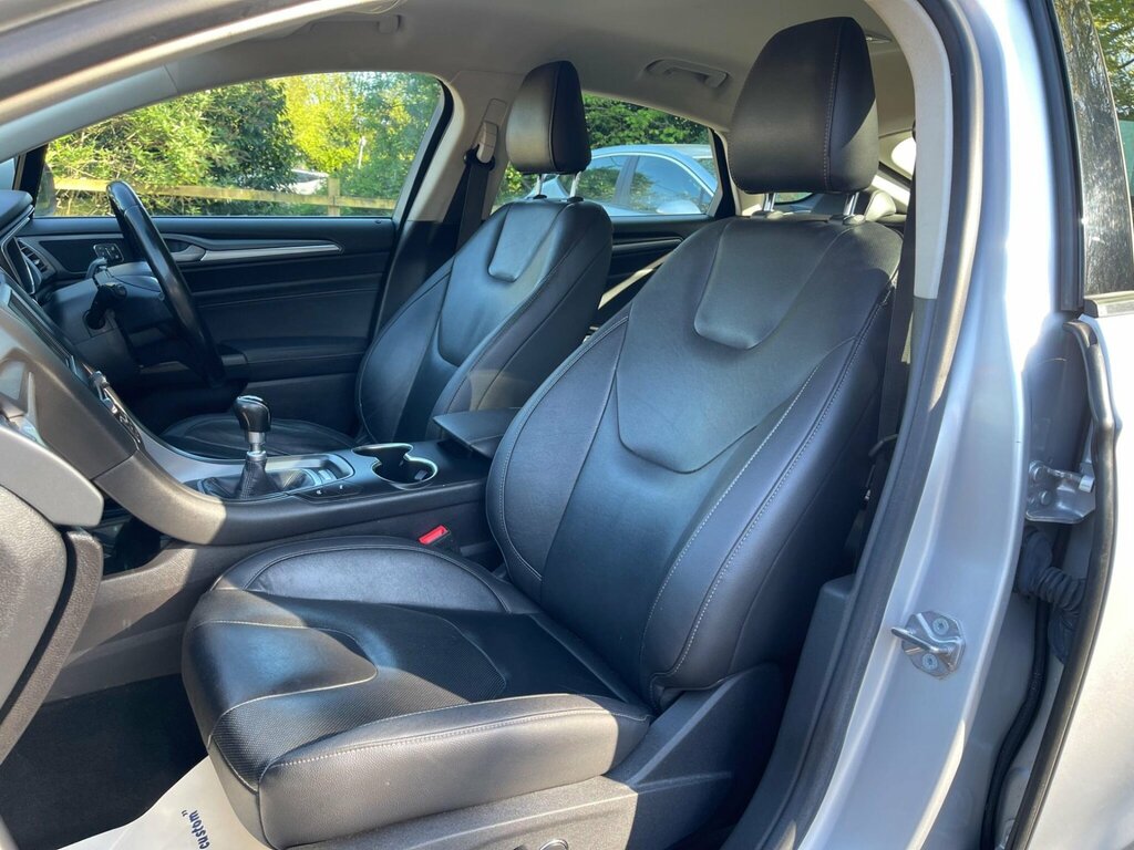 Ford Mondeo 2.0 Tdci Titanium Edition Euro 6 Ss BU68YSY Silver #4