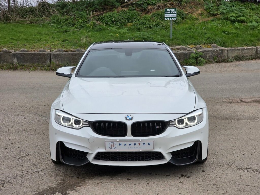 BMW M4 3L Competition DV66SUU White #4