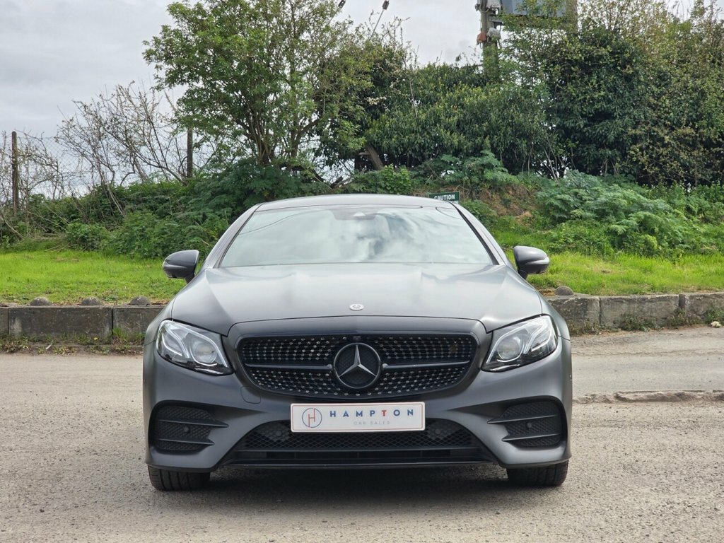Mercedes-Benz E Class Coupe BV19WOY Red #3