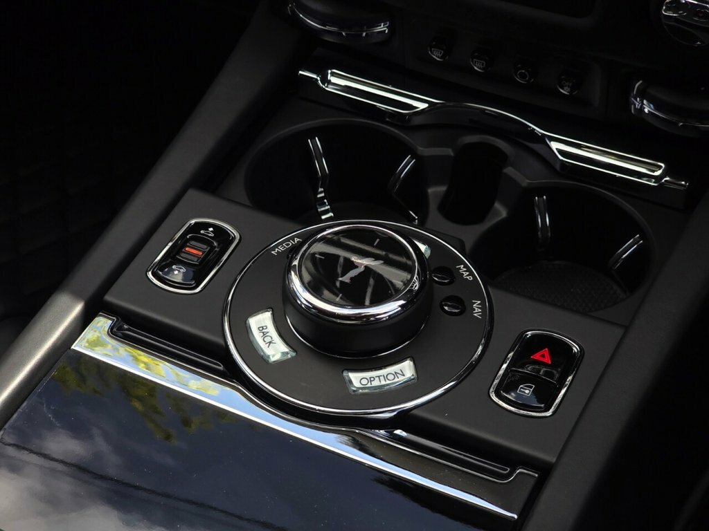 Rolls-Royce Ghost V12 Ewb White #41