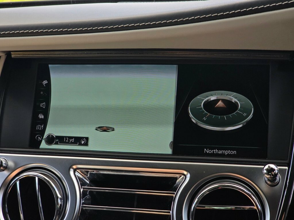 Rolls-Royce Ghost V12 Ewb White #33