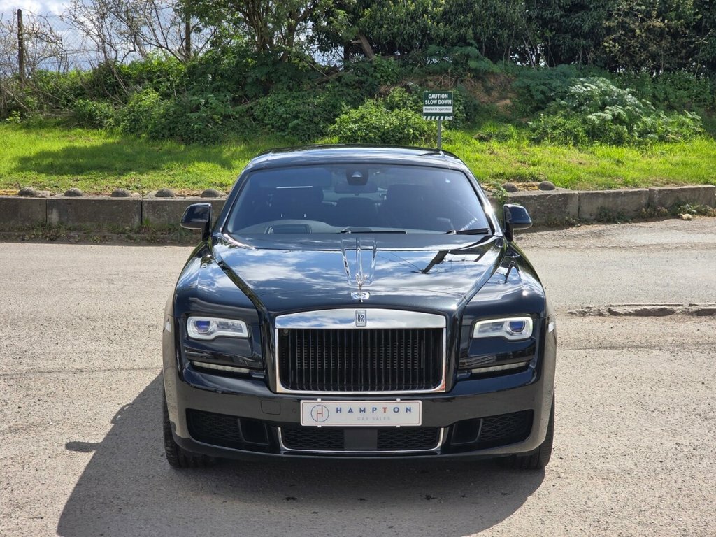 Rolls-Royce Ghost Saloon Black #4