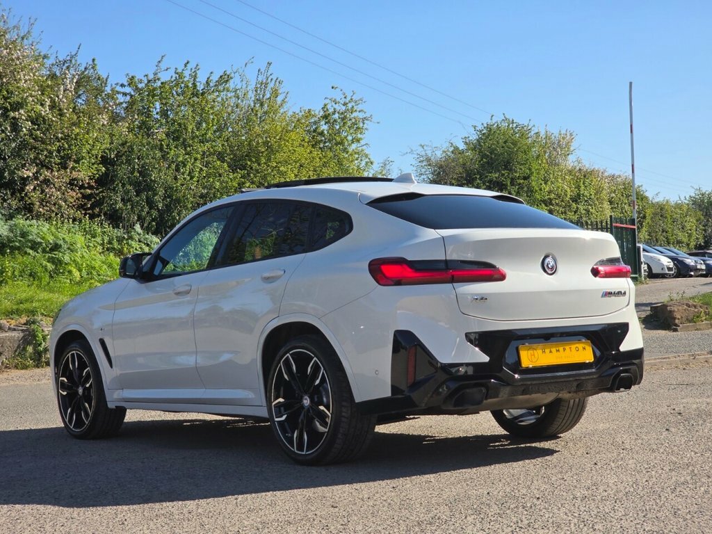 BMW X4 X4 M40d Mhev RE72XHL White #5