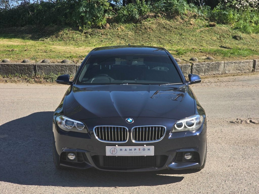 BMW 5 Series Saloon YC64VDZ Blue #4