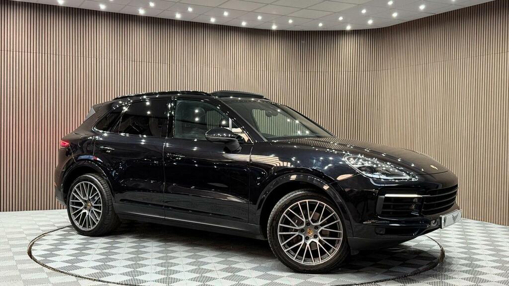 Porsche Cayenne Suv 3.0T V6 Tiptronics 4Wd Euro 6 Ss 2018 Black